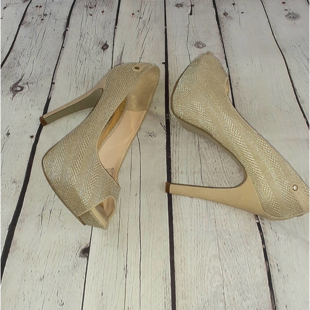 Carlo Rossetti Gold Weave Fabric  Faux Leather Peep Toe Size 7 High Heels